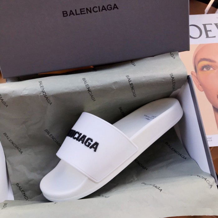 Balenciaga Pool Slide Eggshell