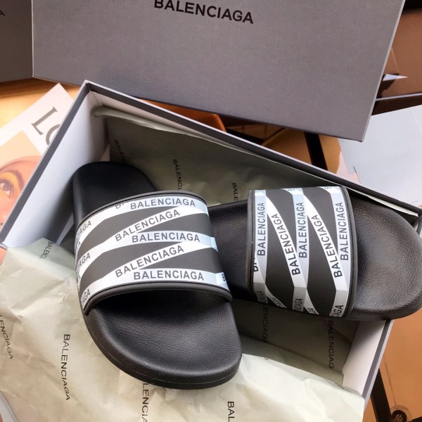 Balenciaga Slide Slippers Men's Black