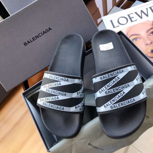 Balenciaga Slide Slippers Men's Black