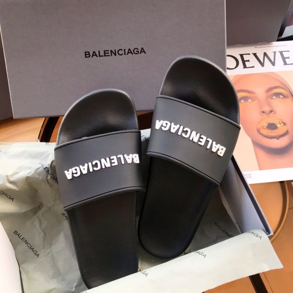 Balenciaga Pool Slides 'Black'