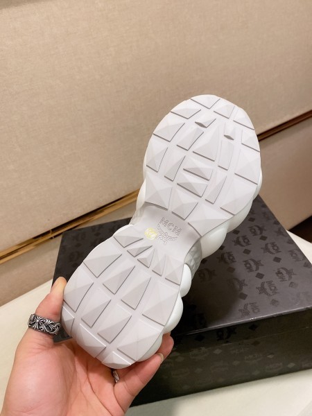 MCM Luft Collection Low Top Casual Shoes Men's Gray