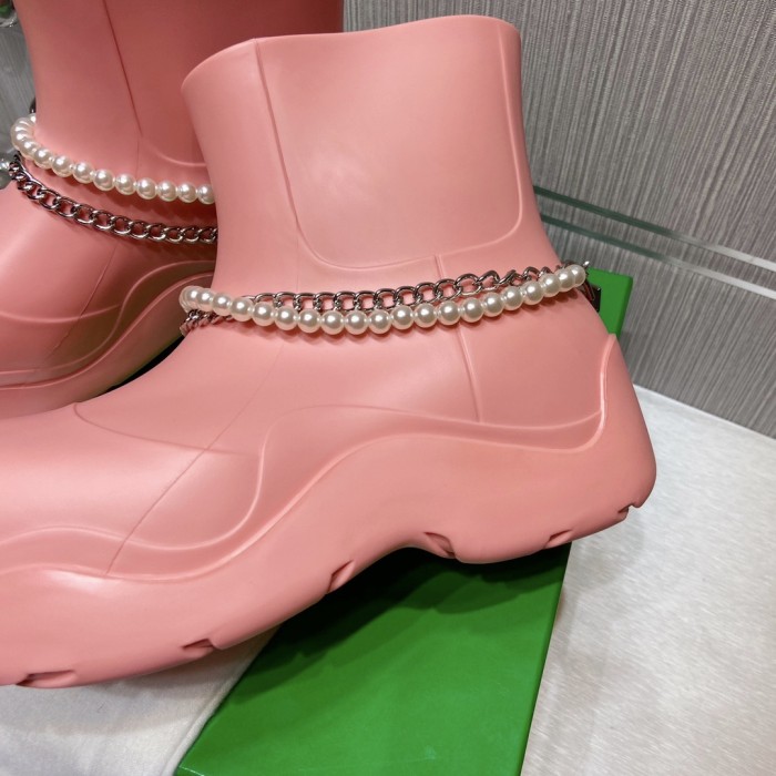 Bottega Veneta Puddle Ankle Boots Pink
