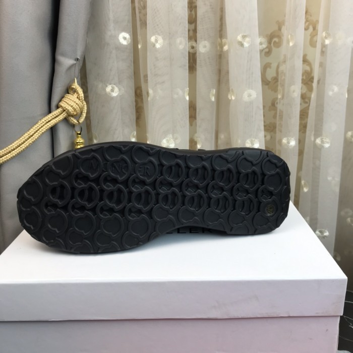 Moncler Low-Top Casual Shoes Men's Black
