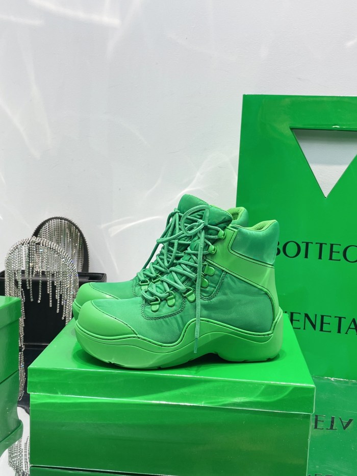 Bottega Veneta Puddle Bomber Short Mid Calf Outdoor Boots Green