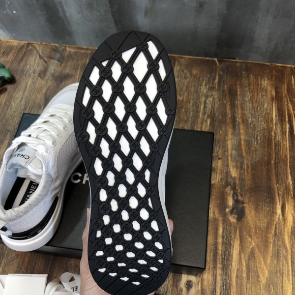 CHANEL Leather Logo Low Top Lifestyle Shoes Womens White