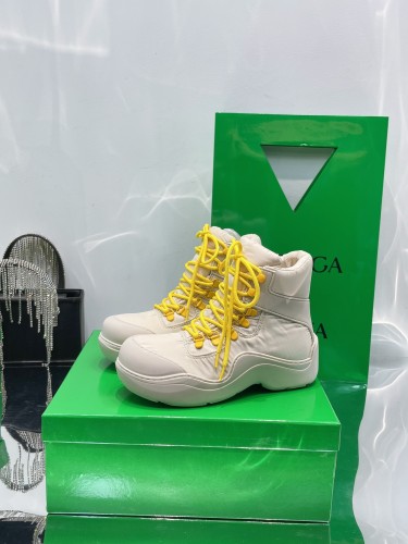 Bottega Veneta Puddle Bomber Ankle Boot White