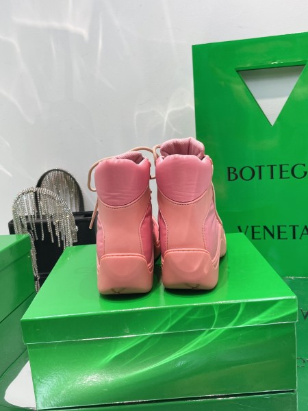 Bottega Veneta Puddle Bomber Boots