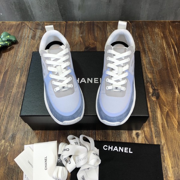 CHANEL Low-top lifestyle shoes for women Sky blue