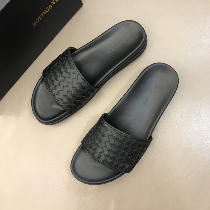 Bottega Veneta Intrecciato Slide Slippers Men's Black