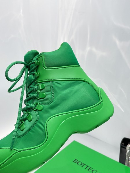 Bottega Veneta Puddle Bomber Short Mid Calf Outdoor Boots Green