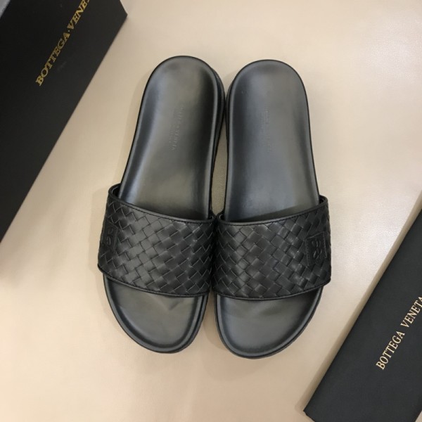 Bottega Veneta Intrecciato Slide Slippers Men's Black