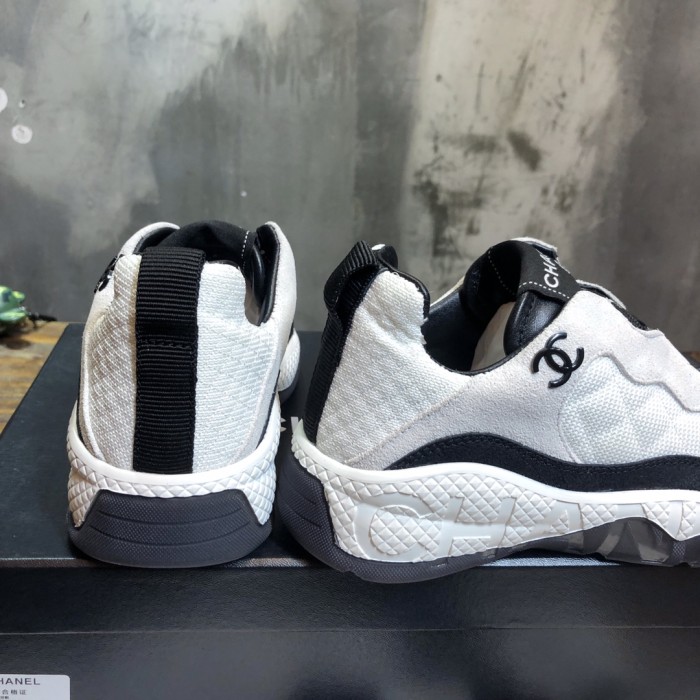 CHANEL leather shock-absorbing, non-slip, wear-resistant, lightweight, low-top, casual shoes for women, ivory white