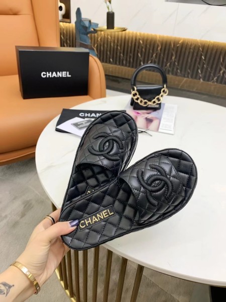 Chanel Slides G36901 X01000 NB354