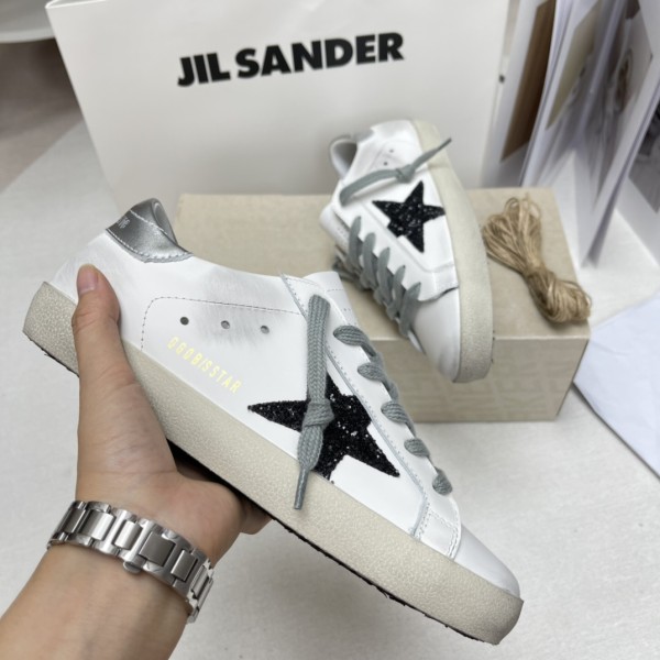 Golden Goose Super Star Leather Low top Skateboard Shoes White