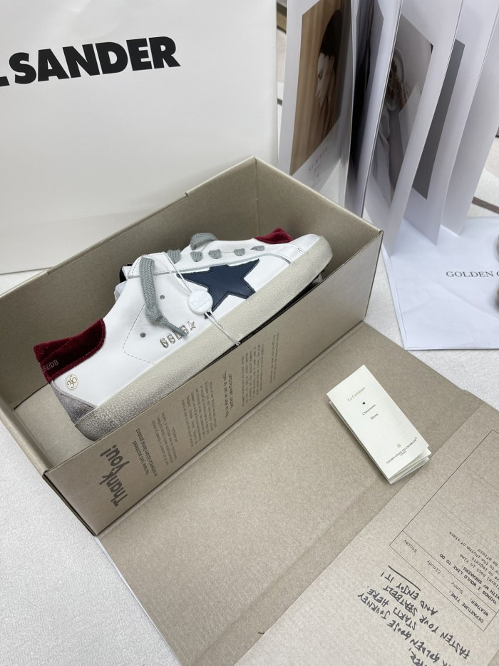 Golden Goose Super Star Cow Leather Stylish Skateboarding Shoes White Red
