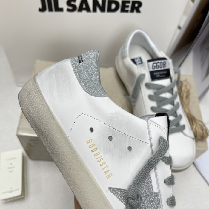 Golden Goose Superstar distressed-finish sneakers 30