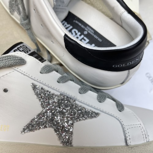 Golden Goose Superstar distressed-finish sneakers 28