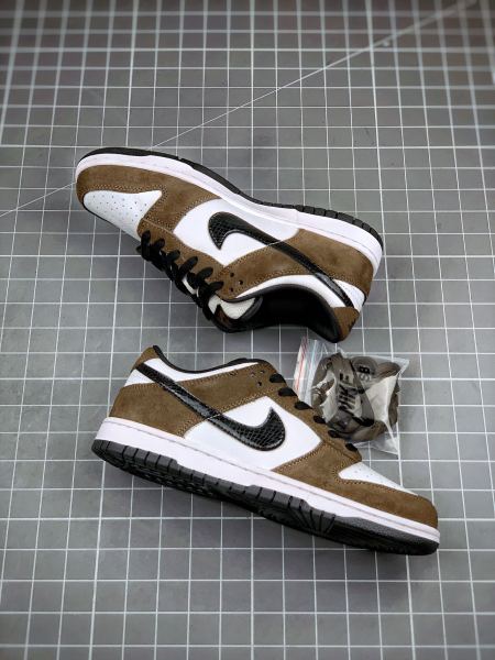 Nike SB Dunk Low White Black Trail End Brown