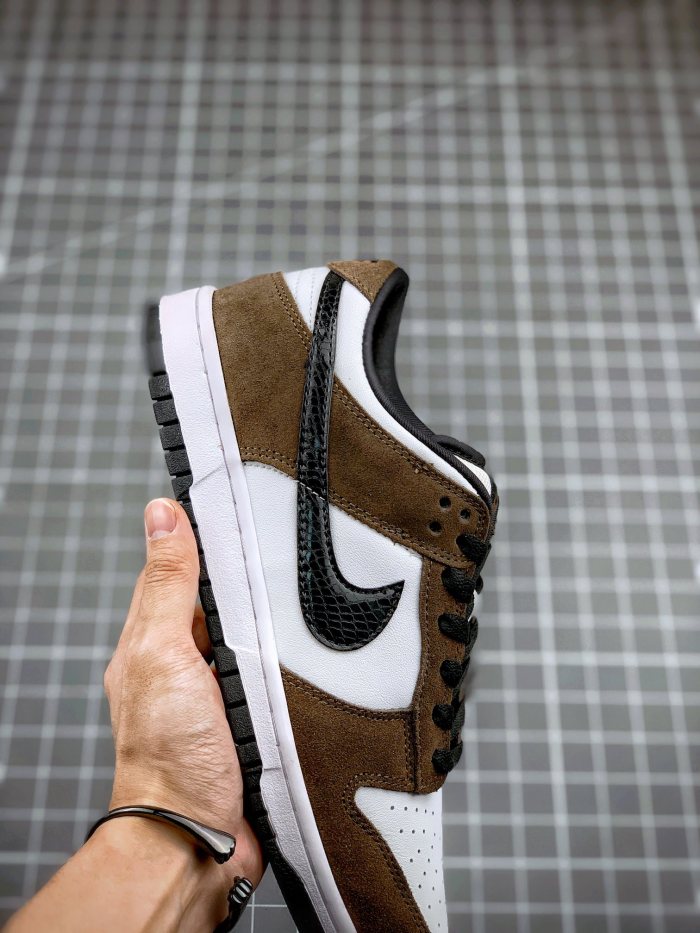 Nike SB Dunk Low White Black Trail End Brown