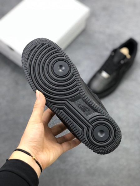 Nike Air Force 1 Low Black '07