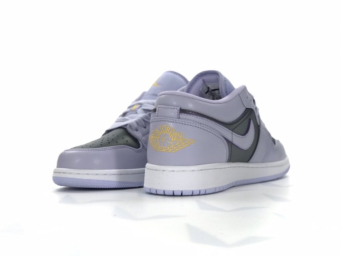 Jordan 1 Low Oxygen Purple (GS)