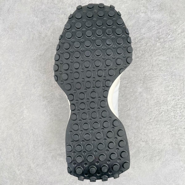 New Balance 327 Sea Salt Black