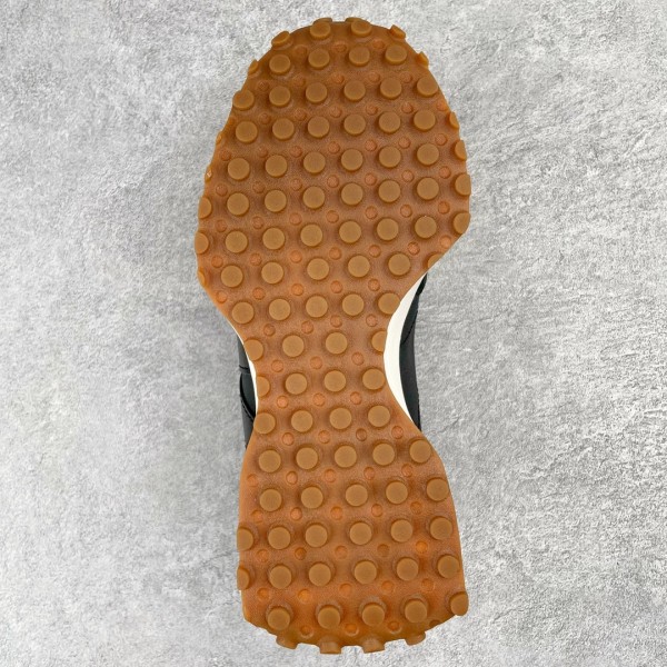 New Balance 327 Black Gum (Women's)