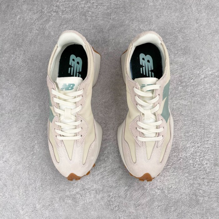 New Balance 327 Moonbeam Storm Blue (Women's)