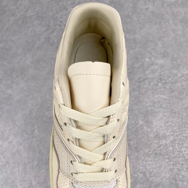 New Balance 550 AURALEE