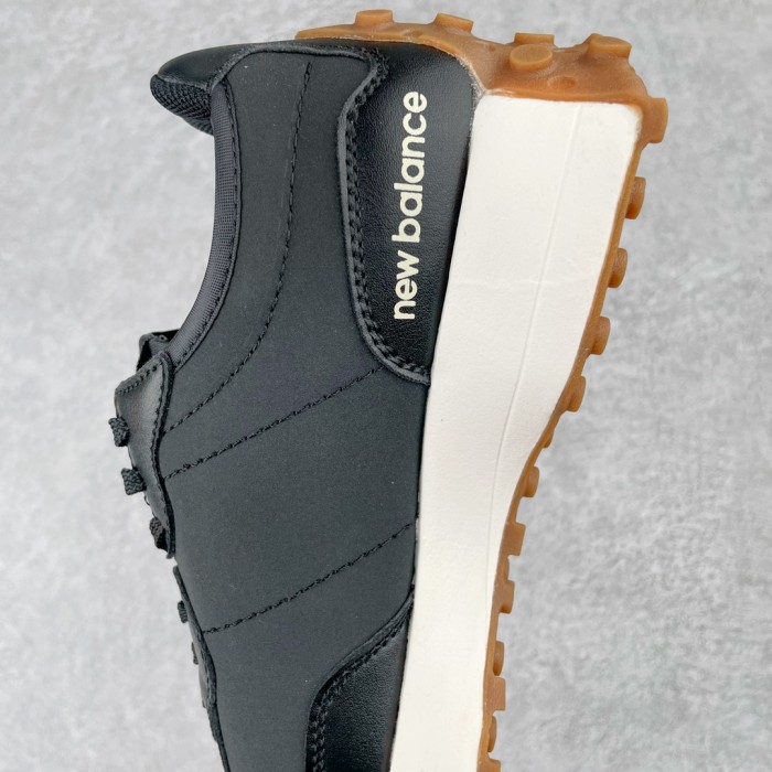 New Balance 327 Black Gum (Women's)