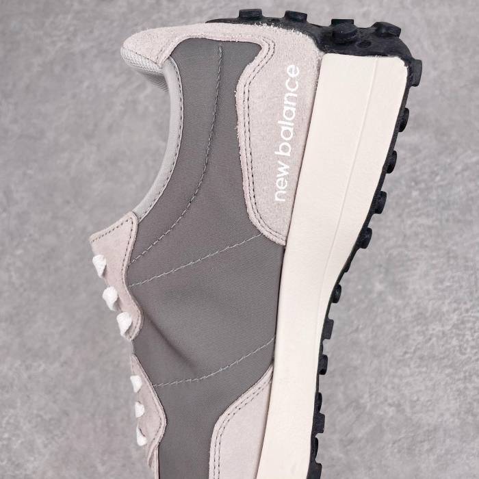 New Balance 327 Rain Cloud Virtual Violet