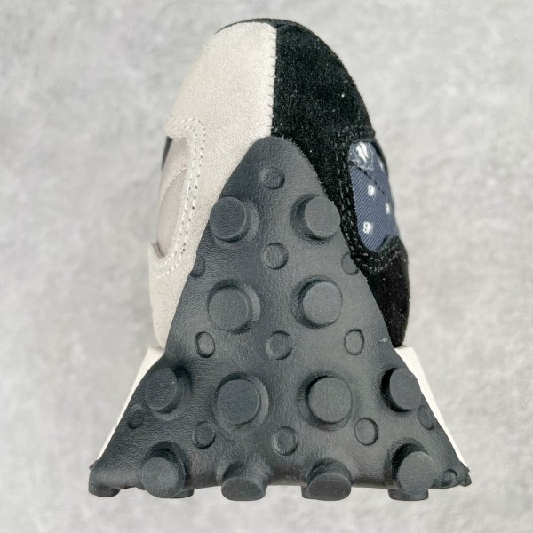 New Balance 327 Black White Paisley