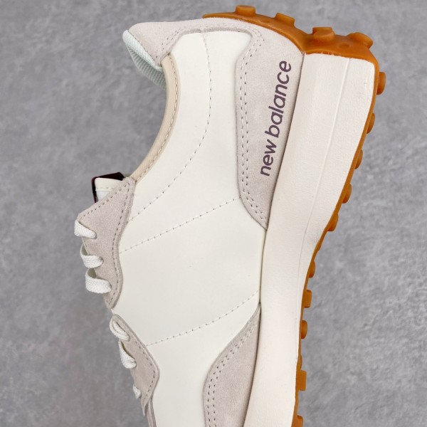 New Balance 327 Moonbeam Classic Burgundy (Women's)