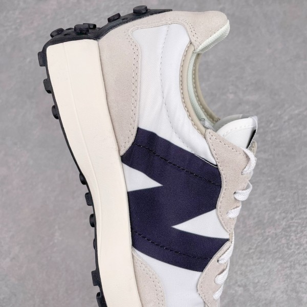 New Balance 327 Sea Salt Black