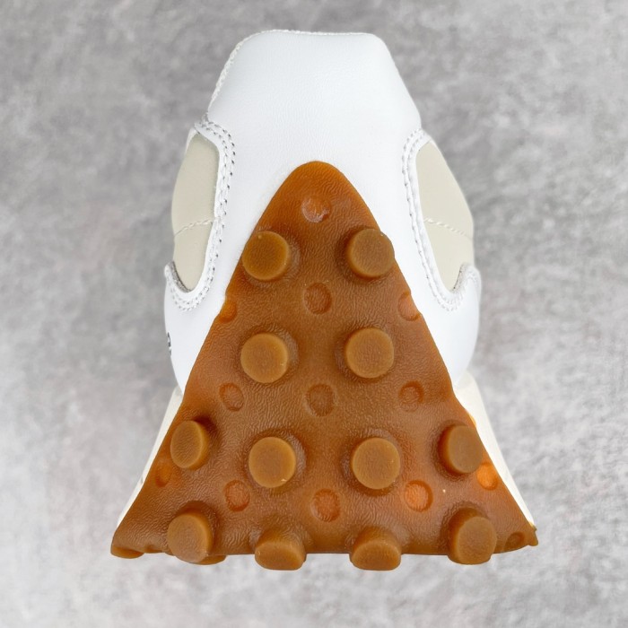 New Balance 327 White Moonbeam Gum (W)