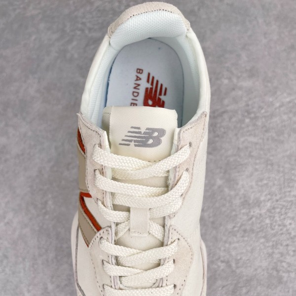 New Balance 327 Bandier (Women's)