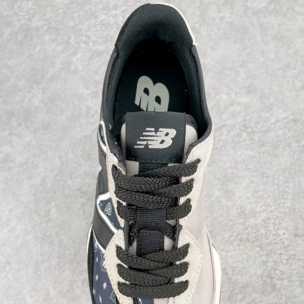 New Balance 327 Black White Paisley