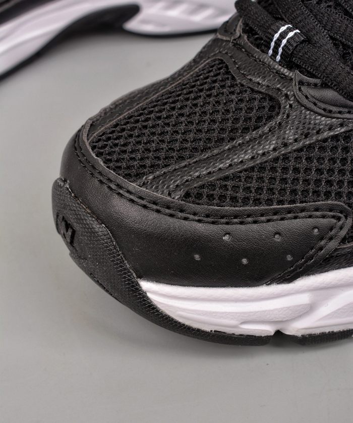 New Balance 530v2 Black White