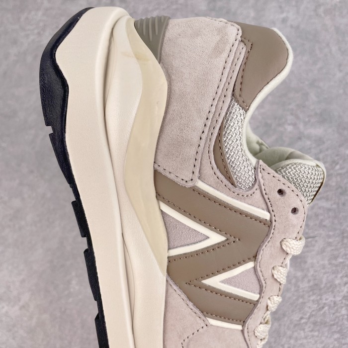 New Balance 57/40 Light Milk Tea (Women's)