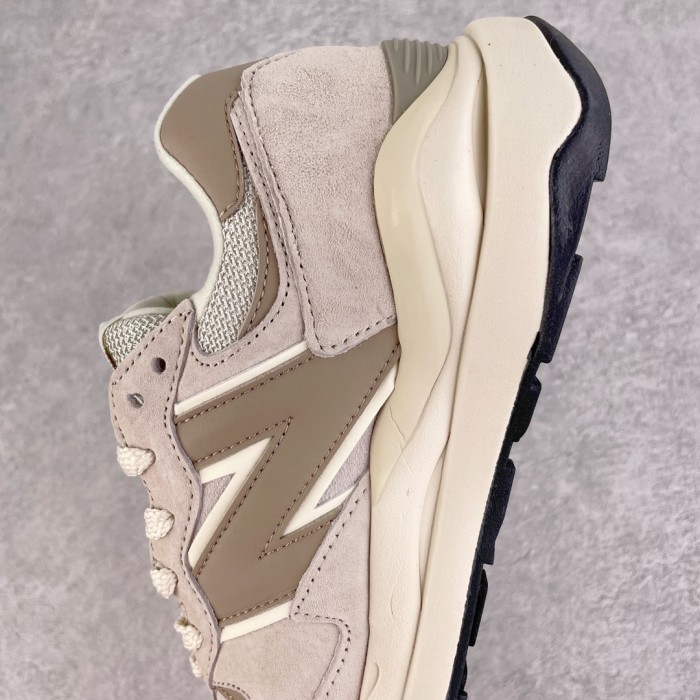 New Balance 57/40 Light Milk Tea (Women's)