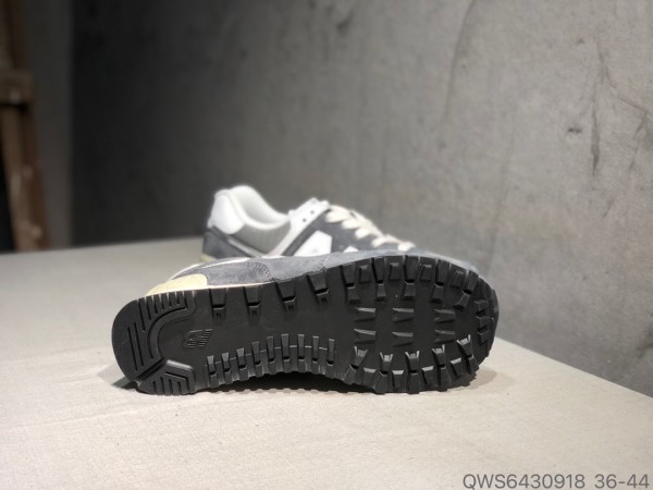 New Balance 574 Magnet Sea Salt