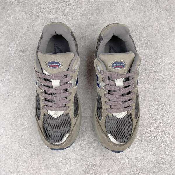 New Balance 2002R Light Grey