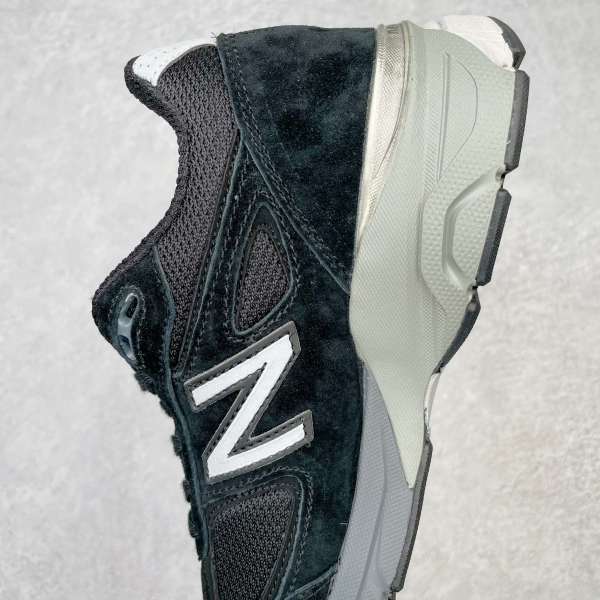 New Balance 990v4 Kith Black
