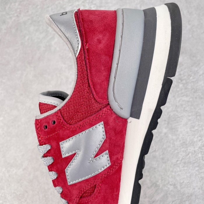 New Balance 990 Bringback Burgundy