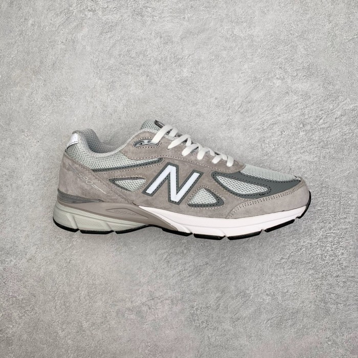 New Balance 990v4 Grey