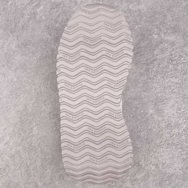 New Balance 237 Noritaken Ash powder silver