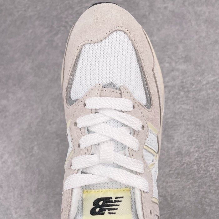 New Balance 57/40 Gold Aspen (Women's)