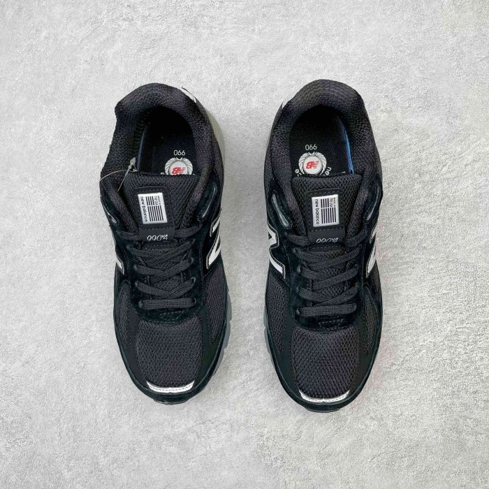 New Balance 990v4 Kith Black