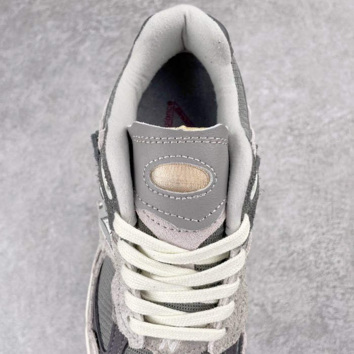 New Balance 2002R Protection Pack Rain Cloud