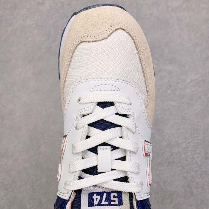 New Balance 574 Bone Toro Red